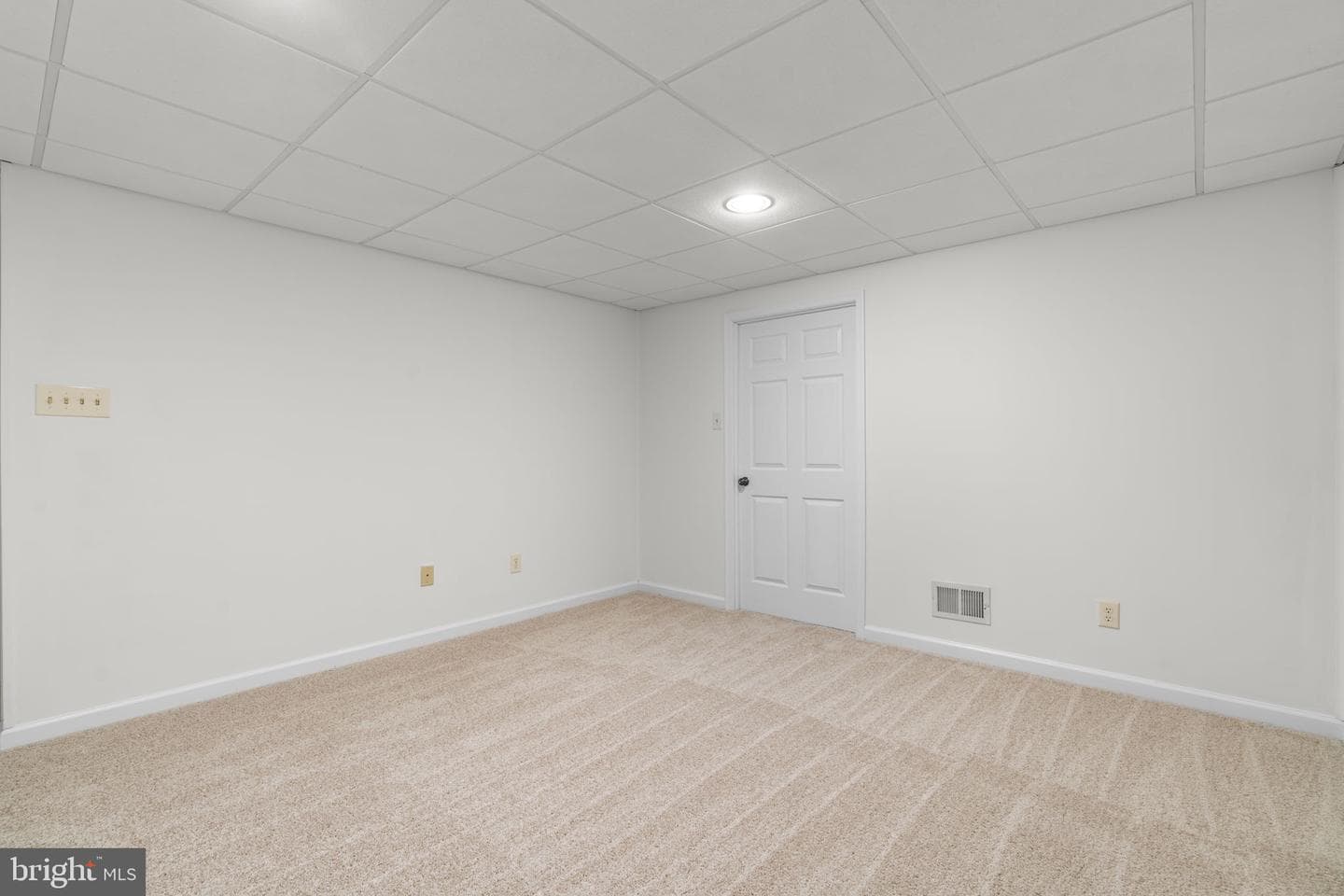 6649 Huntshire Drive photo 32