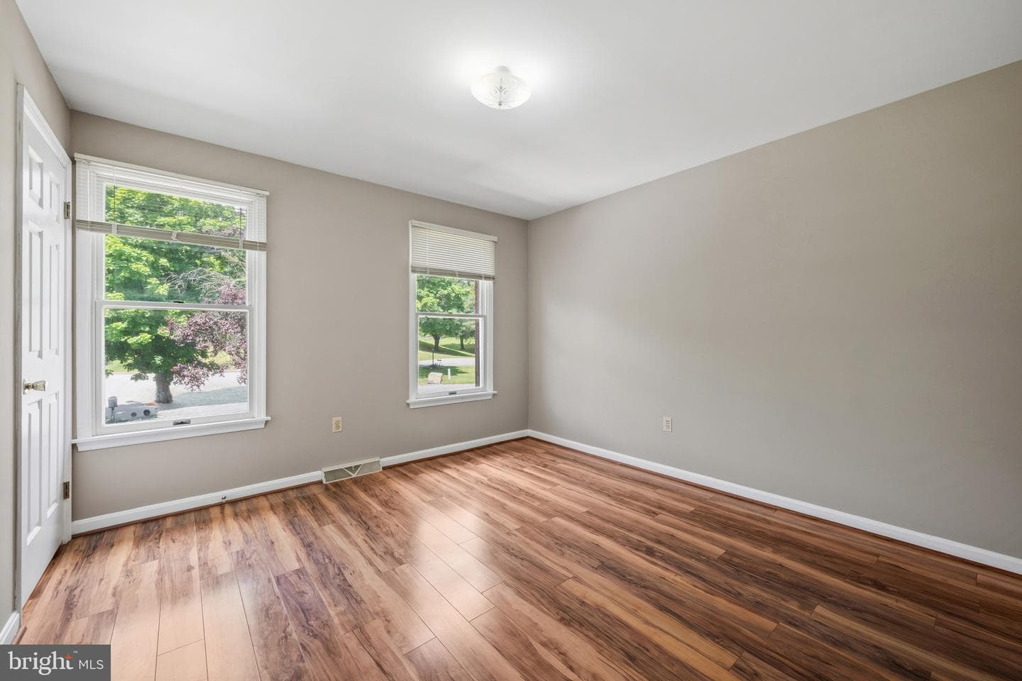 9306 Mist Haven Court photo 40