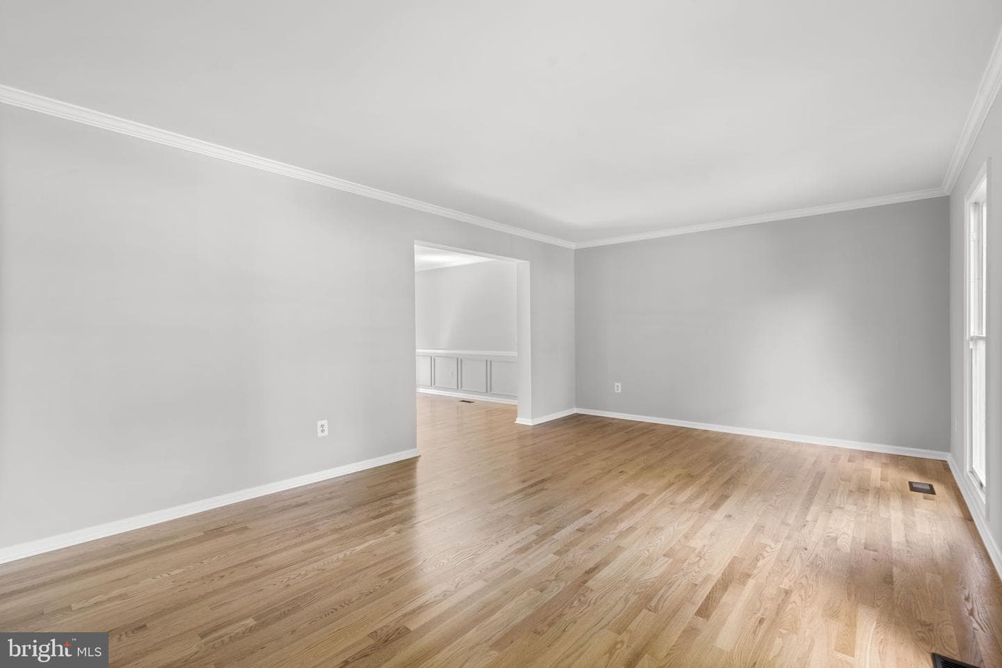 3131 Kings Court photo 9