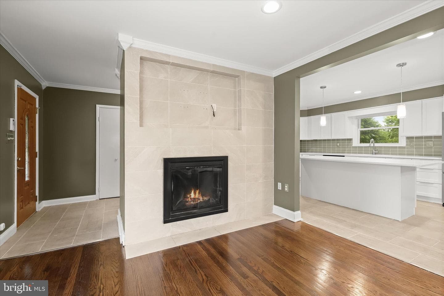11713 Wayneridge St photo 9