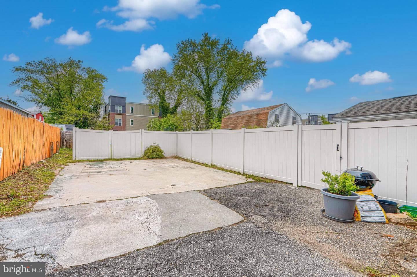 5797 Railroad Avenue photo 47