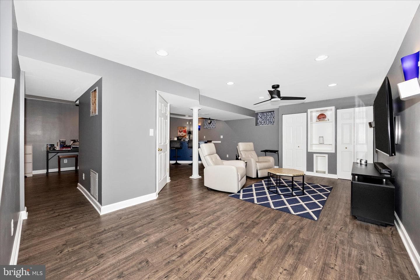 6400 Glittering Light Ln photo 35