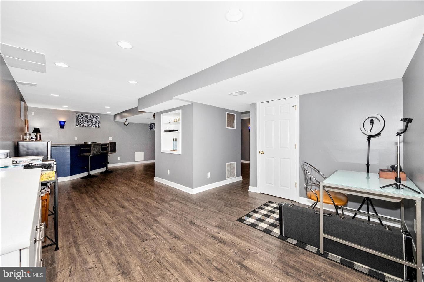 6400 Glittering Light Ln photo 38