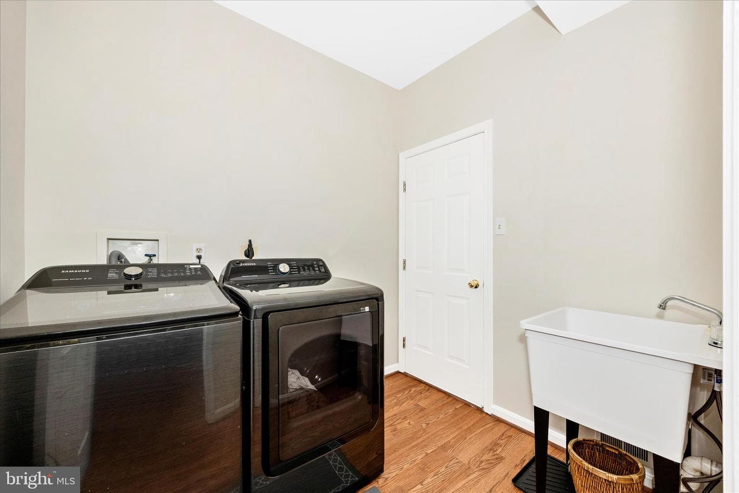 6400 Glittering Light Ln photo 58