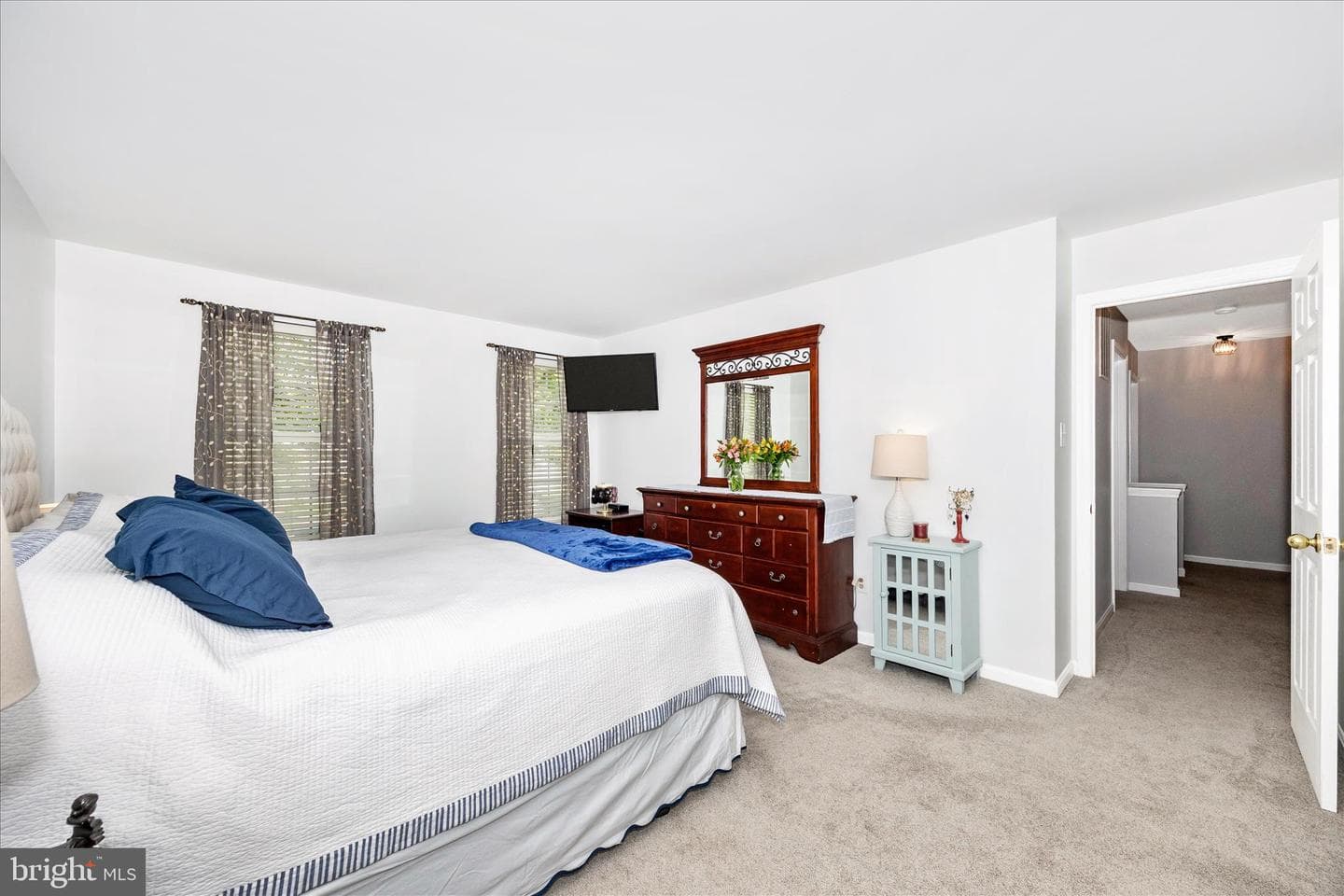 6400 Glittering Light Ln photo 63