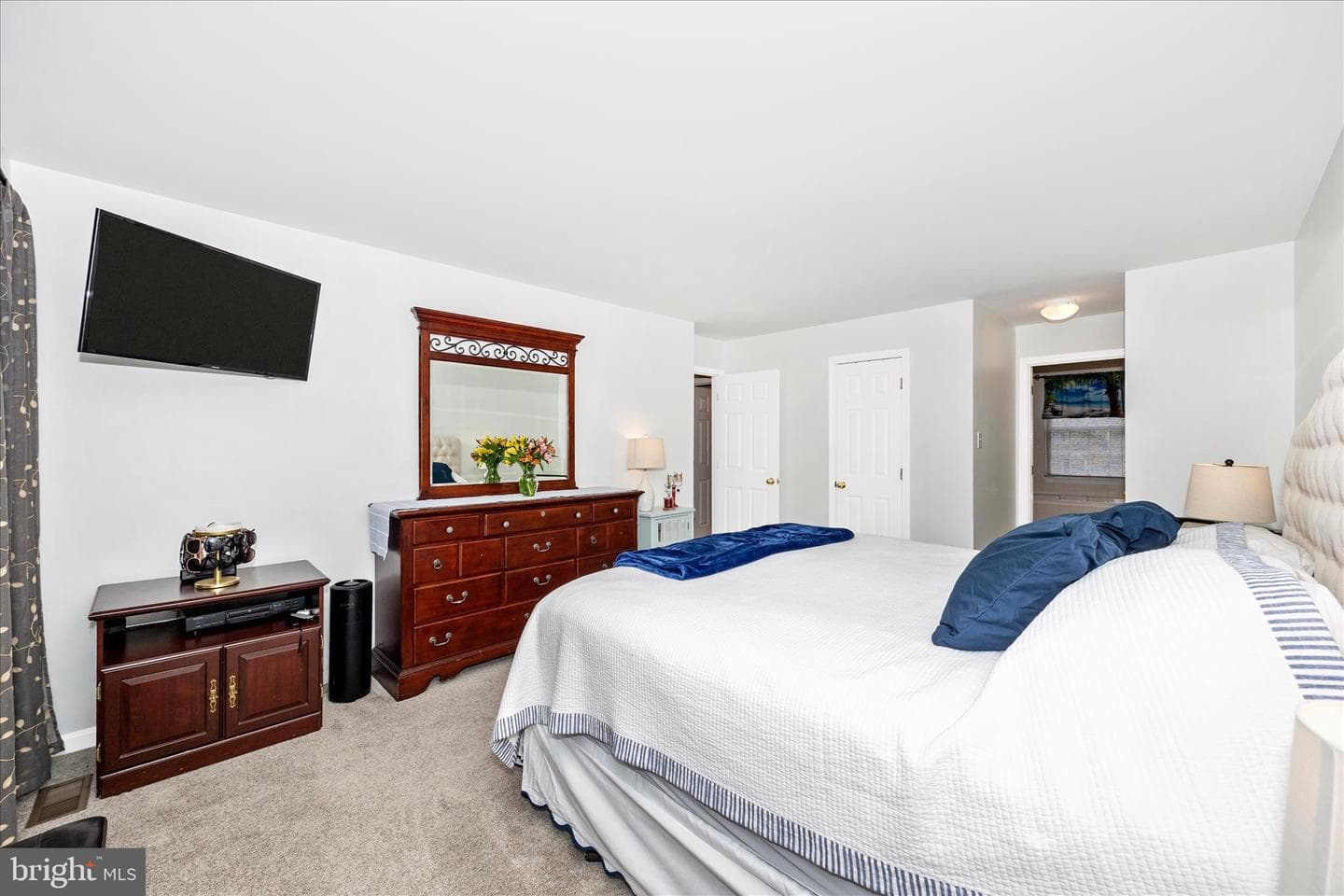 6400 Glittering Light Ln photo 64