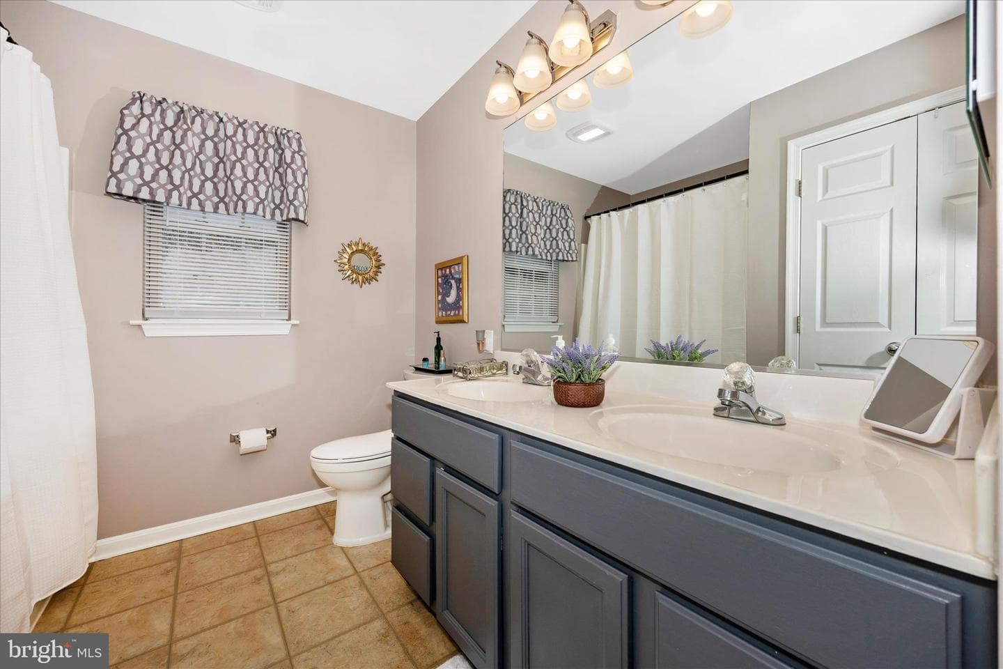 6400 Glittering Light Ln photo 67