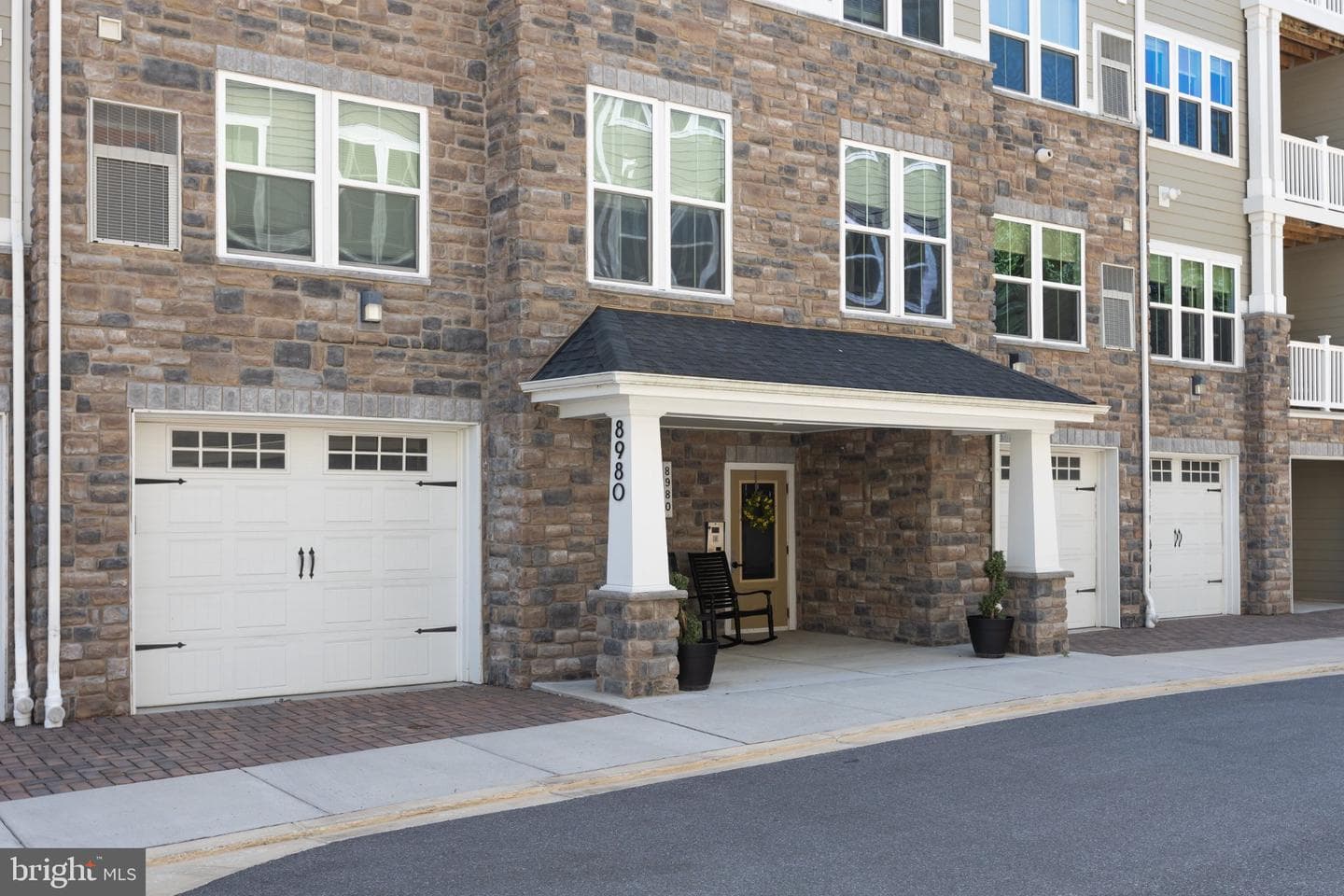 8980 Carls Court #l photo 2