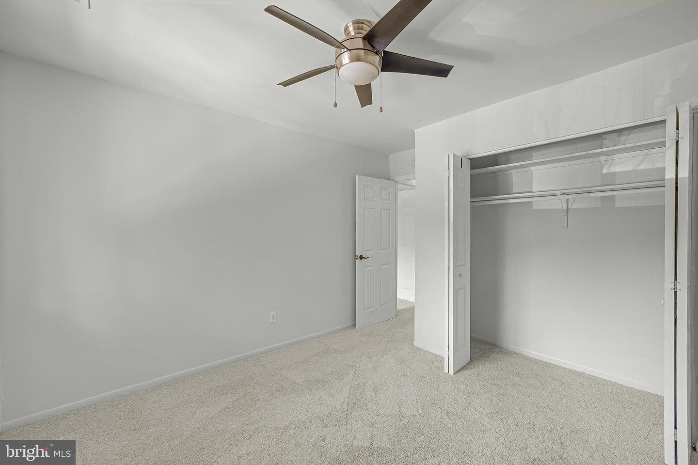 6037 Majors Lane #5d-17 photo 14