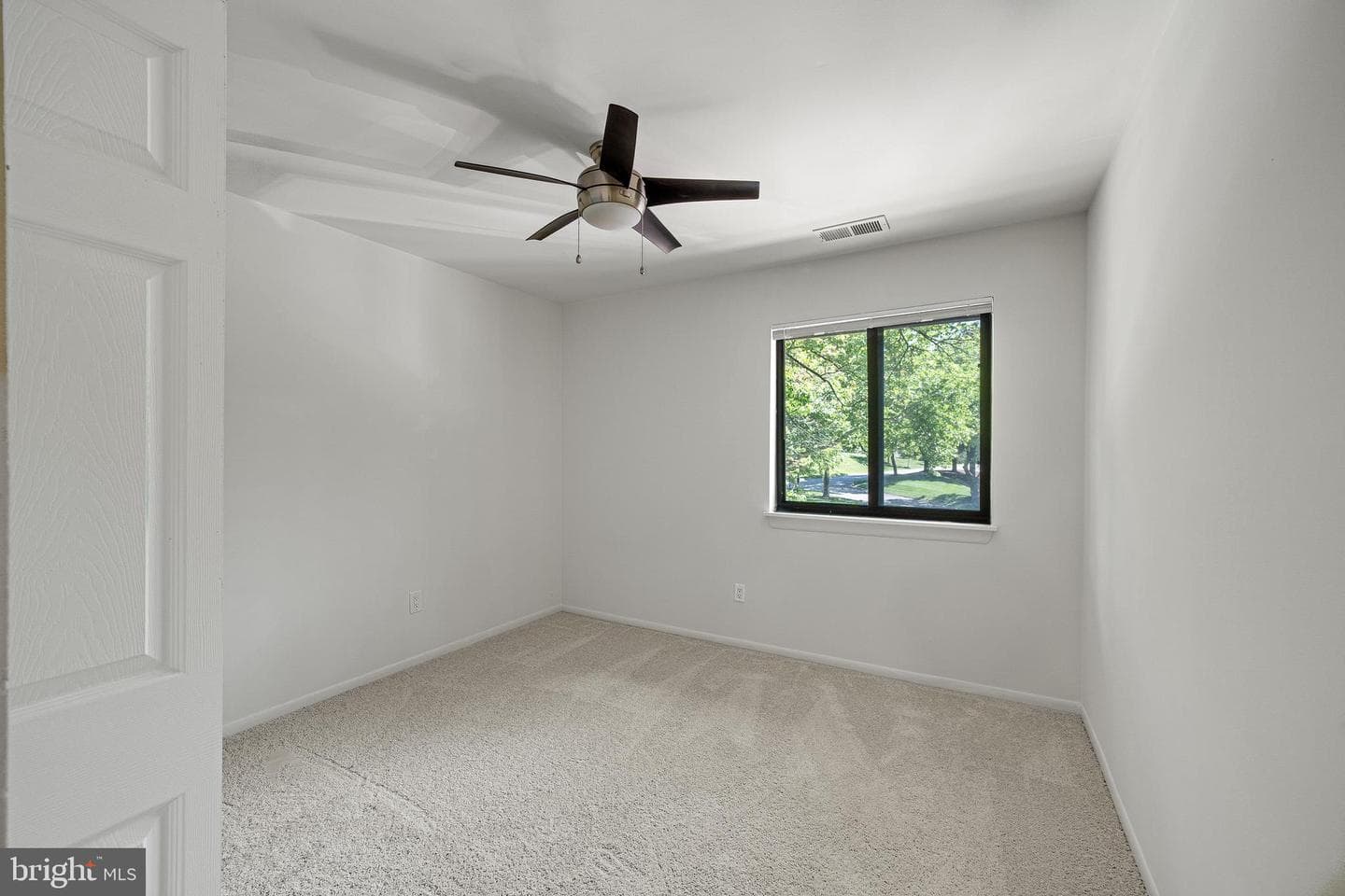 6037 Majors Lane #5d-17 photo 15