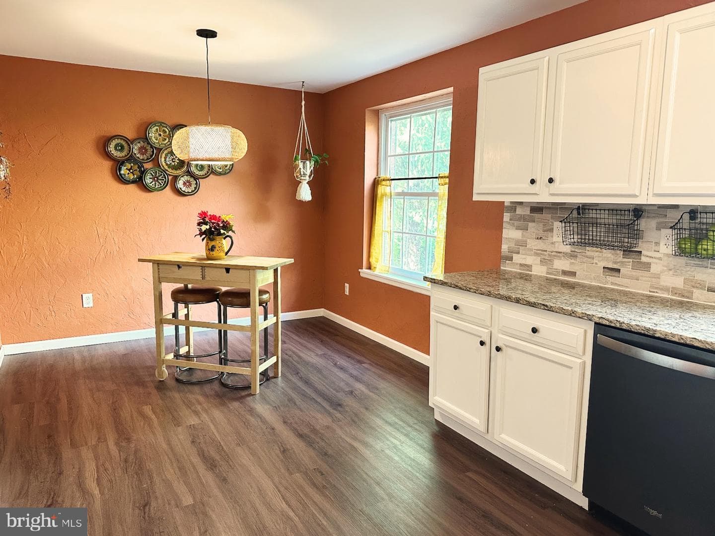 9767 Early Spring Way photo 6