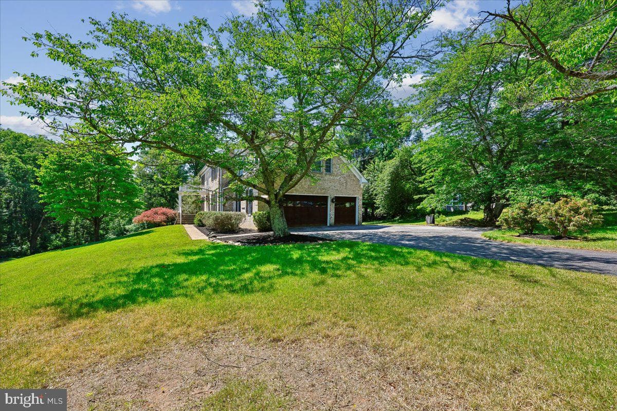 8516 Blounts Lane photo 71