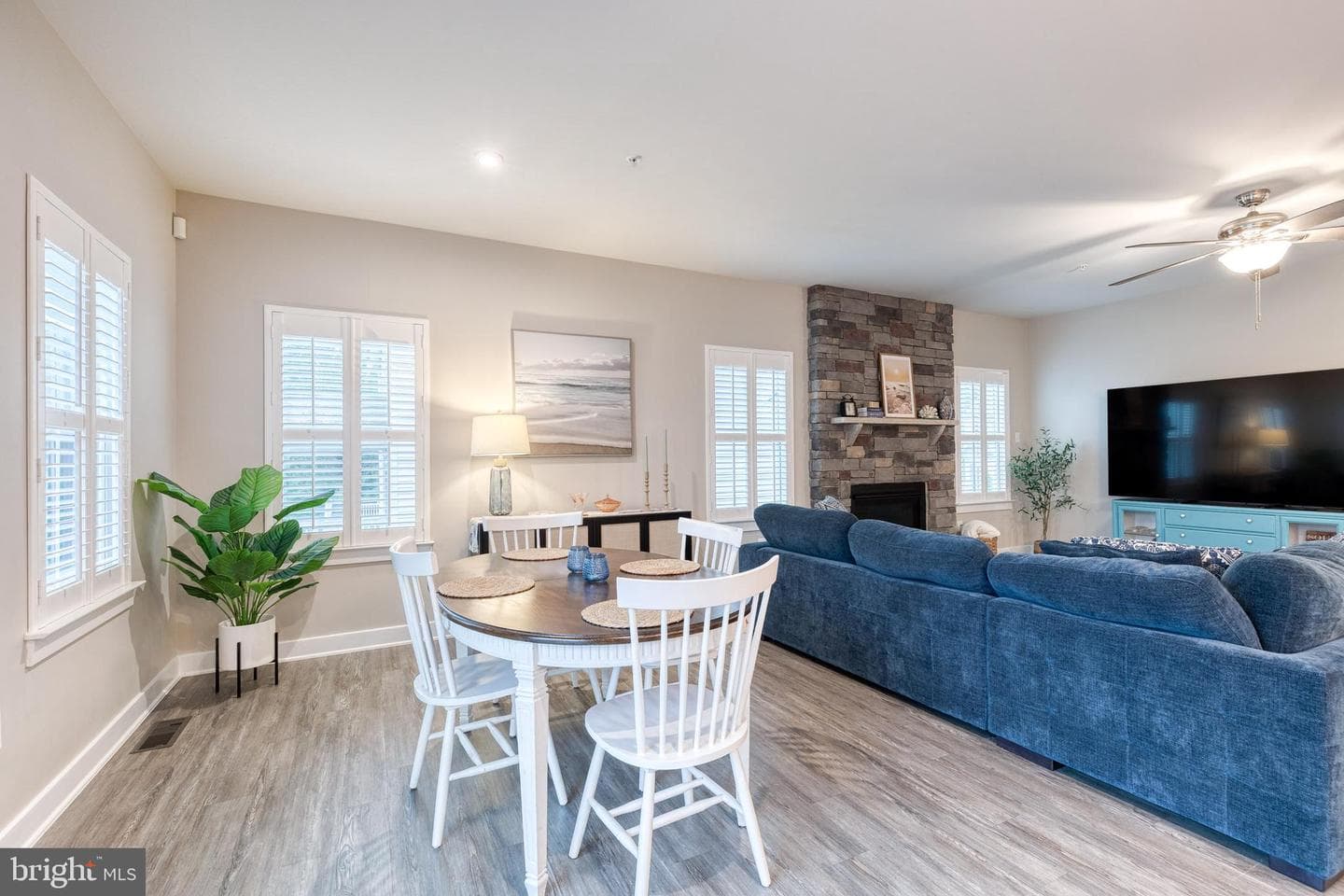 6003 Valentine Way photo 12