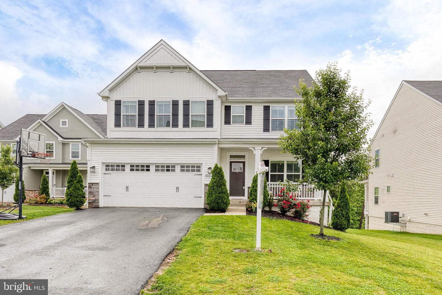6003 Valentine Way photo 2