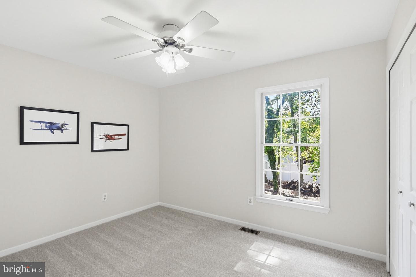 3317 Royal Oak Court photo 29