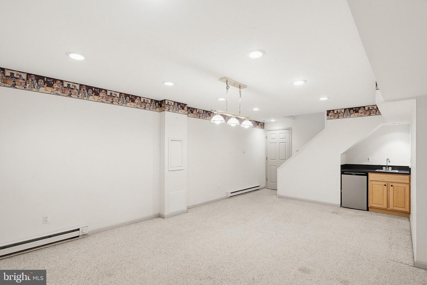 3317 Royal Oak Court photo 33