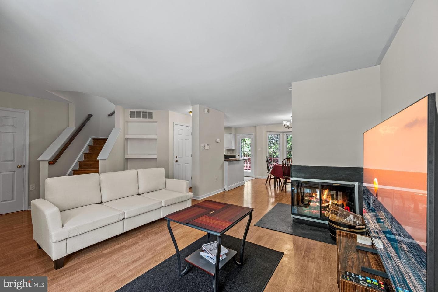 4751 Ten Oaks photo 4