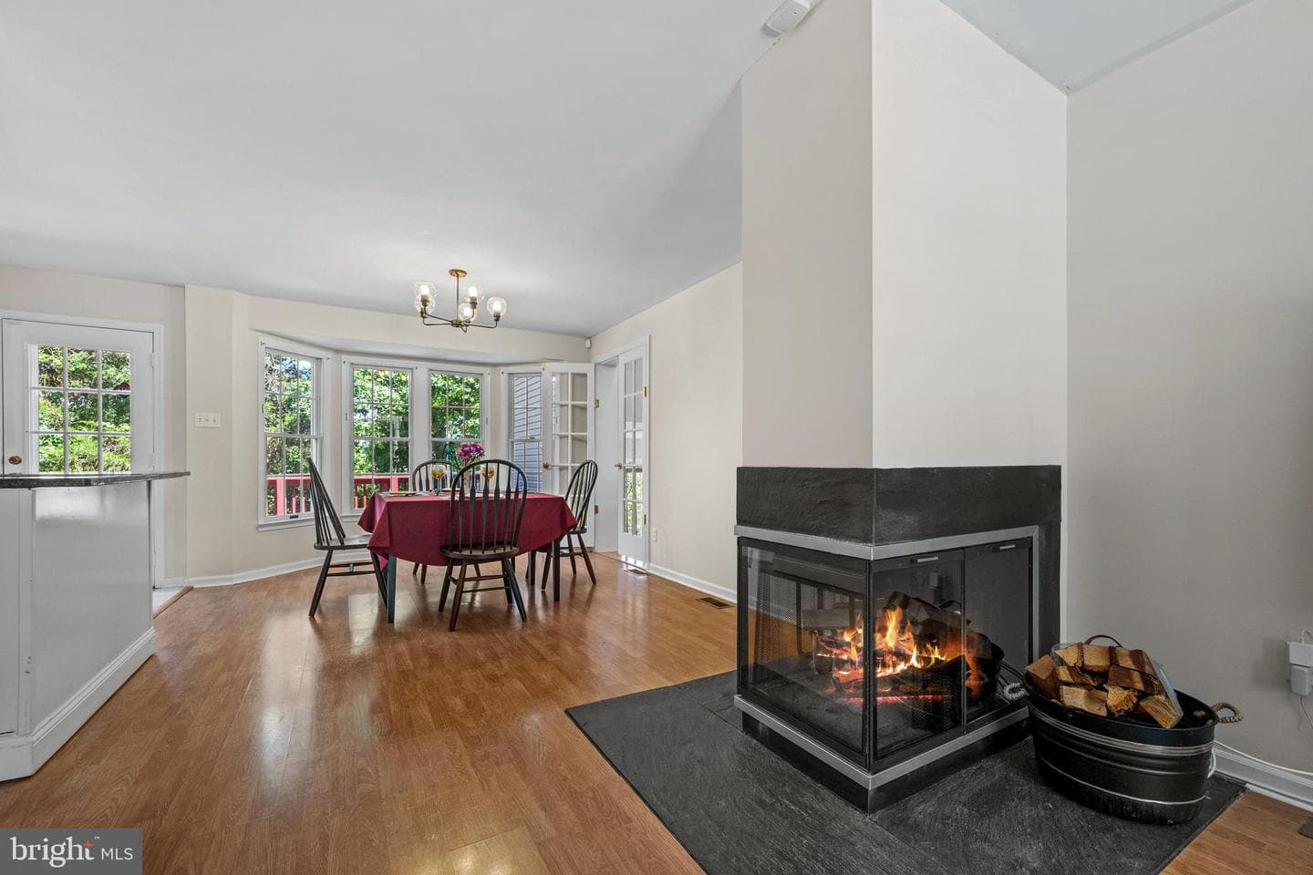 4751 Ten Oaks photo 5