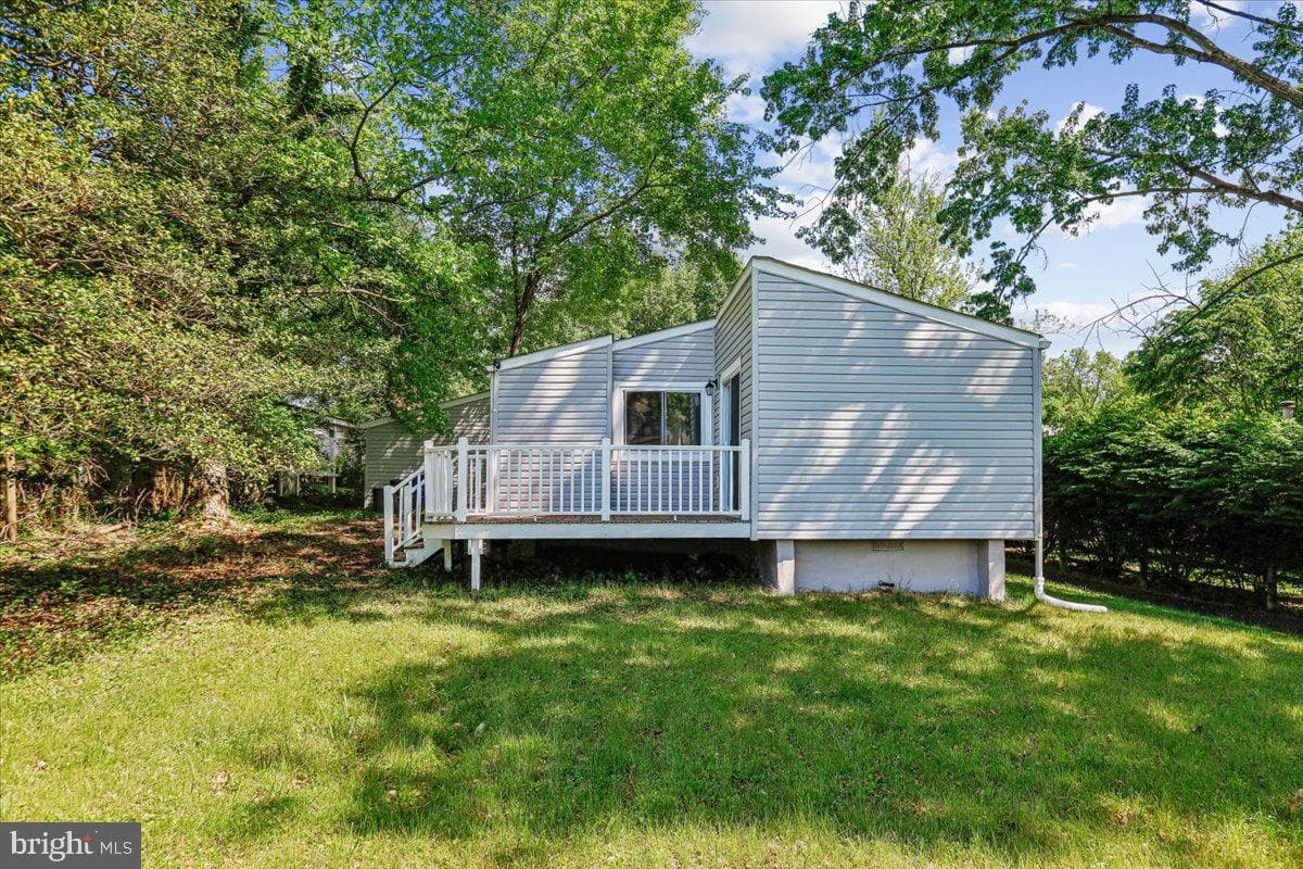 6160 Agail Place photo 3