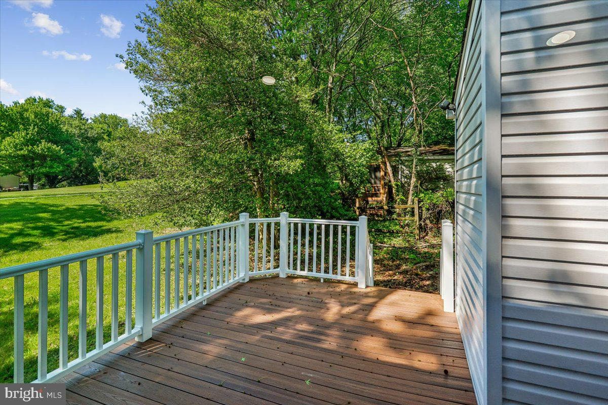 6160 Agail Place photo 4