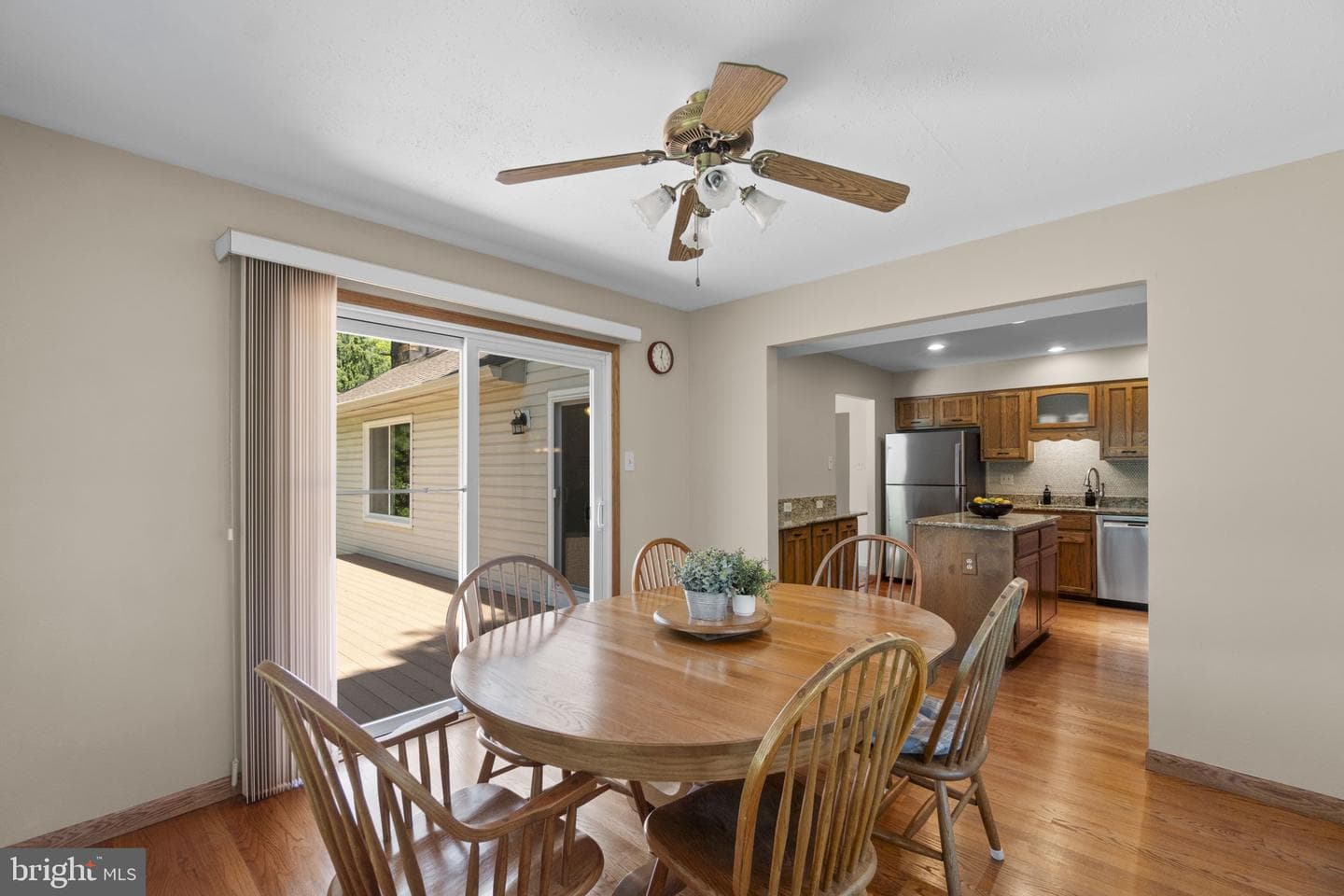 9460 Single Bird Lane photo 7
