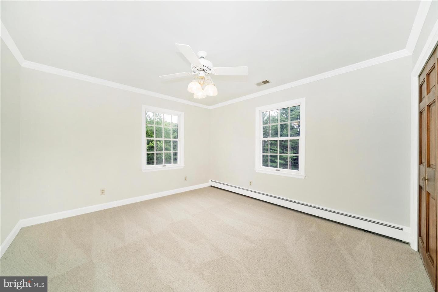 727 Weller Drive photo 31