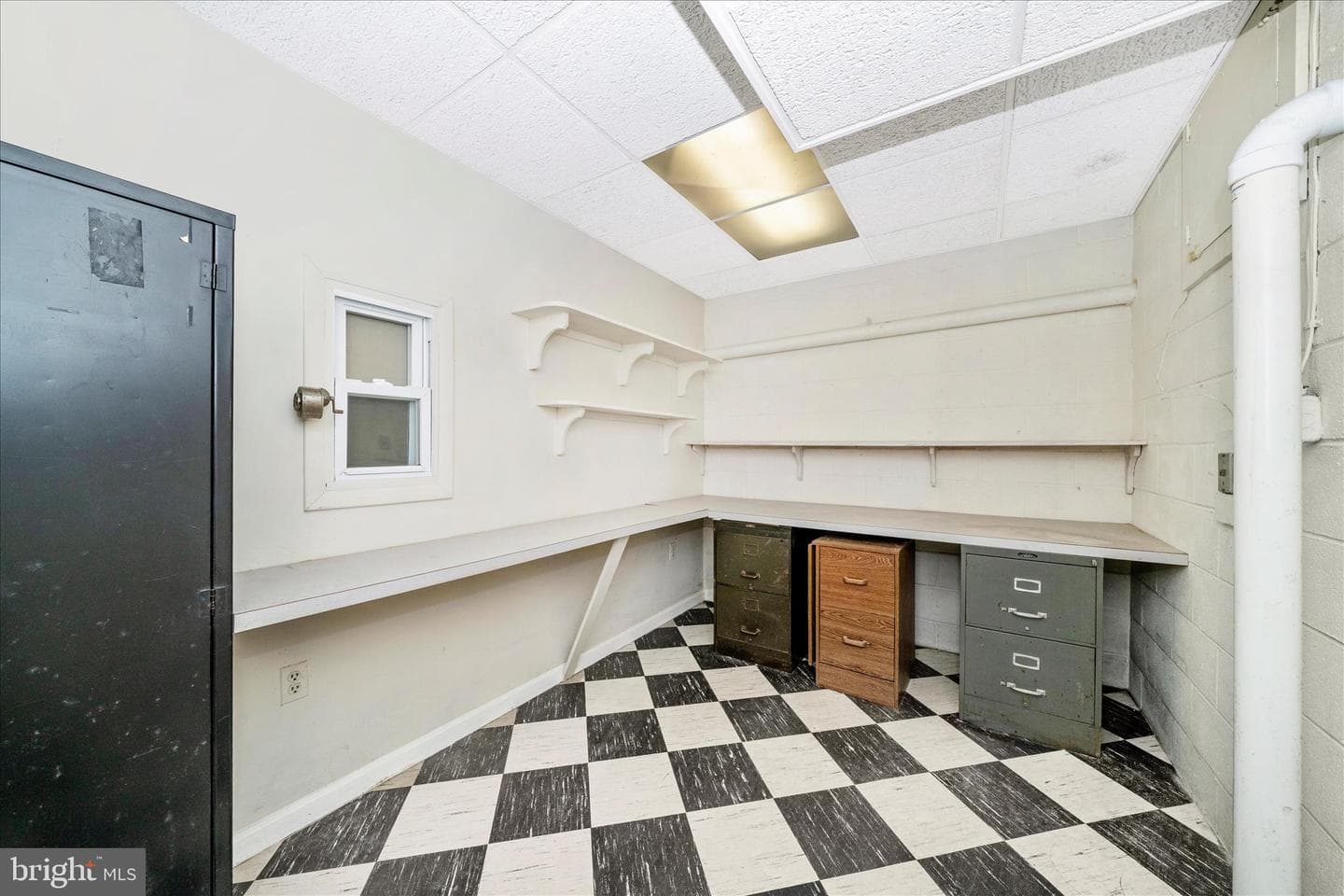 727 Weller Drive photo 43