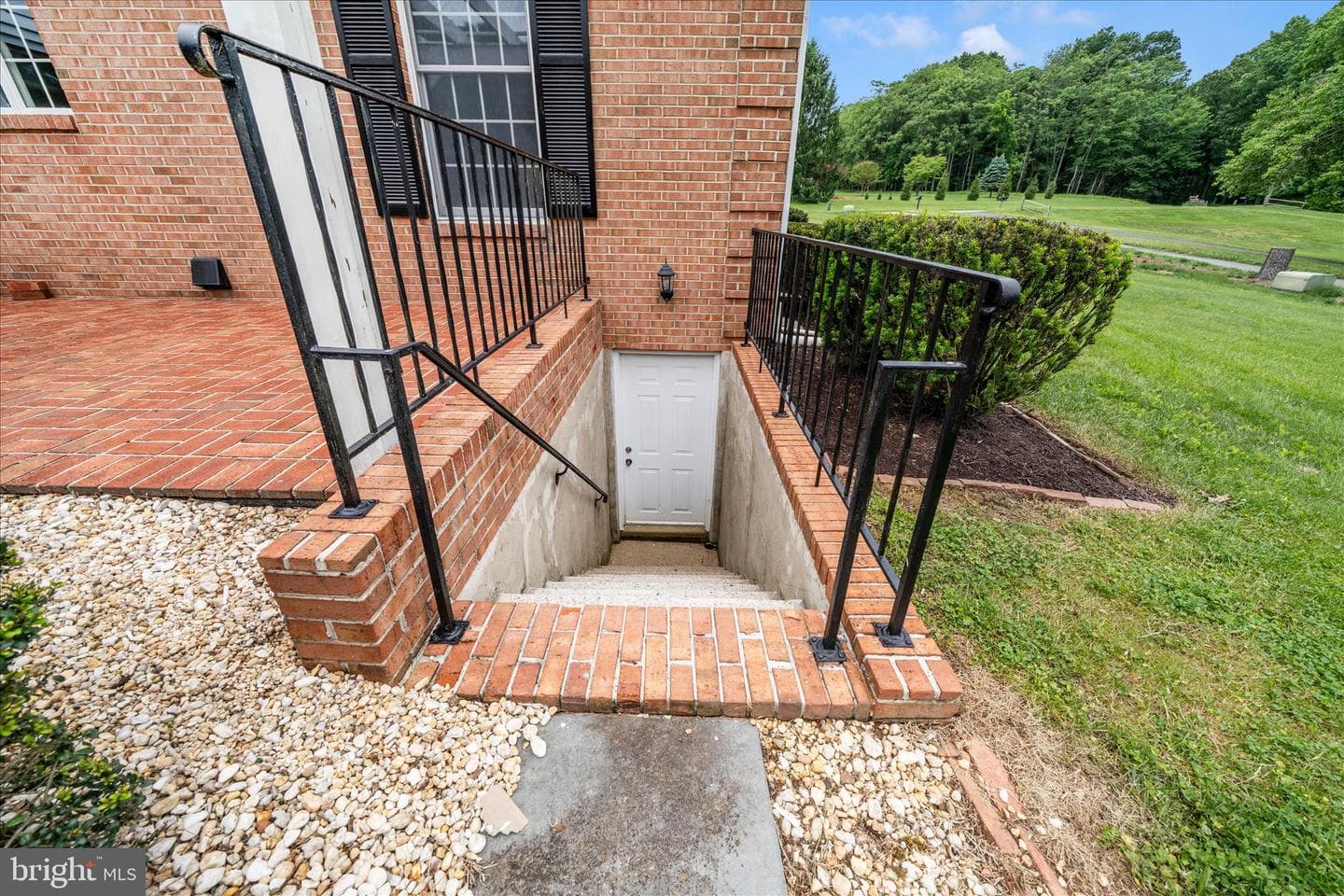 727 Weller Drive photo 48