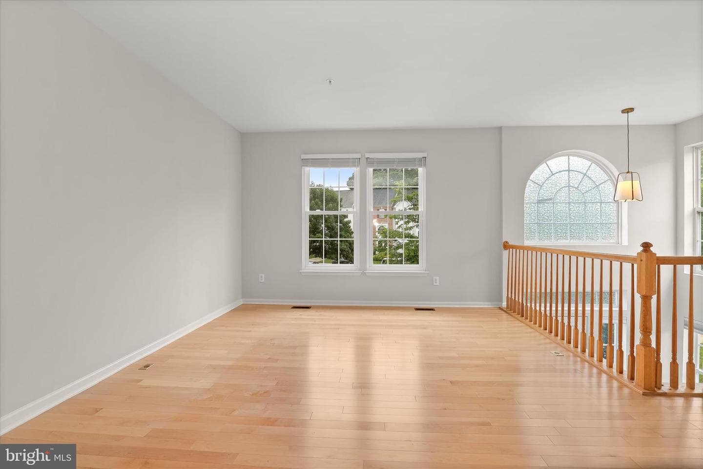 8822 Stonehouse Drive photo 11