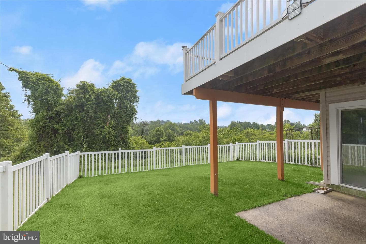 8822 Stonehouse Drive photo 50