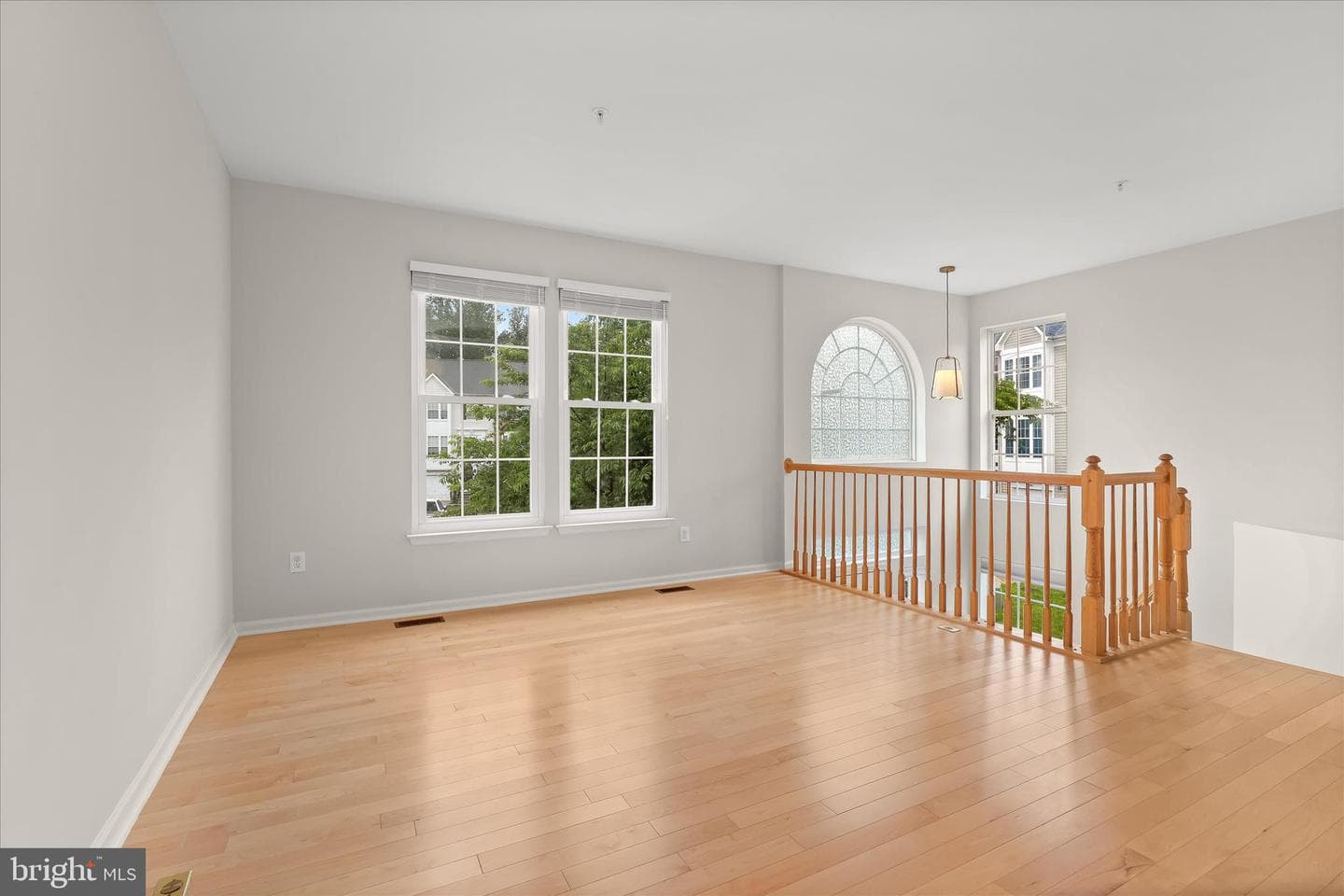 8822 Stonehouse Drive photo 8