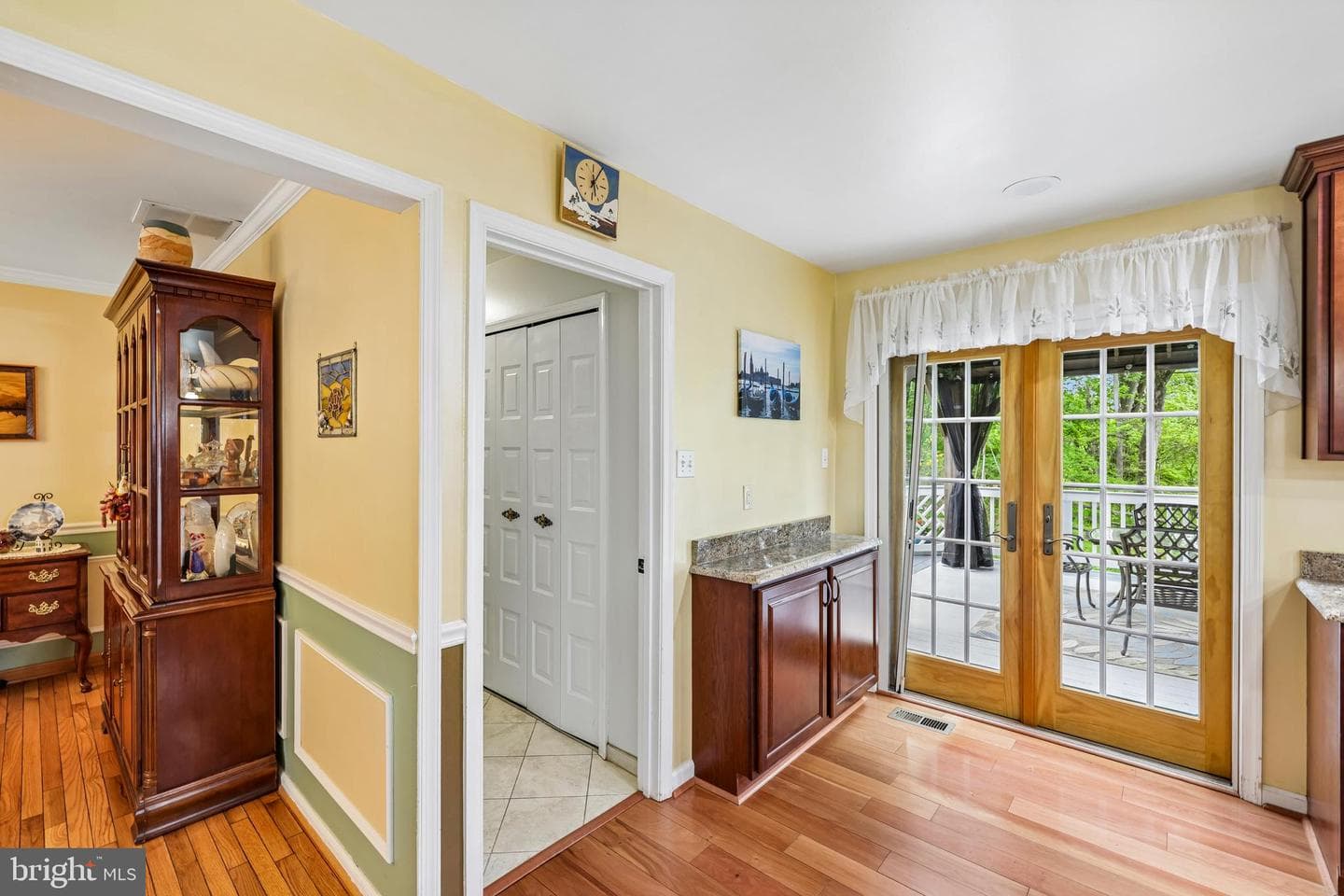 5057 Ten Mills Road photo 23