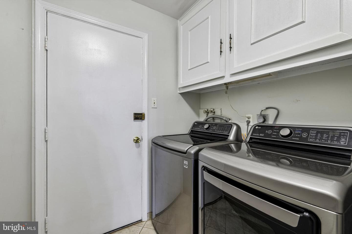 5057 Ten Mills Road photo 25