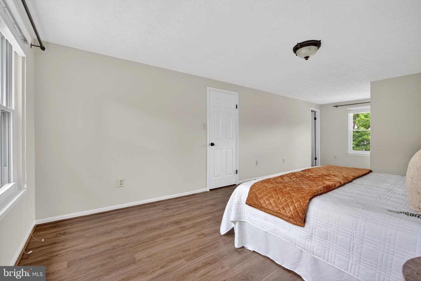 7853 Grassy Garth photo 27