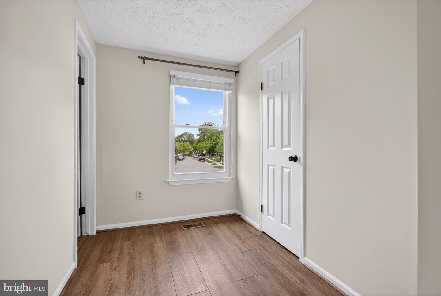 7853 Grassy Garth photo 28