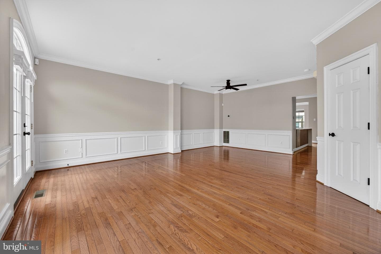 9850 Snow Bird Lane photo 3