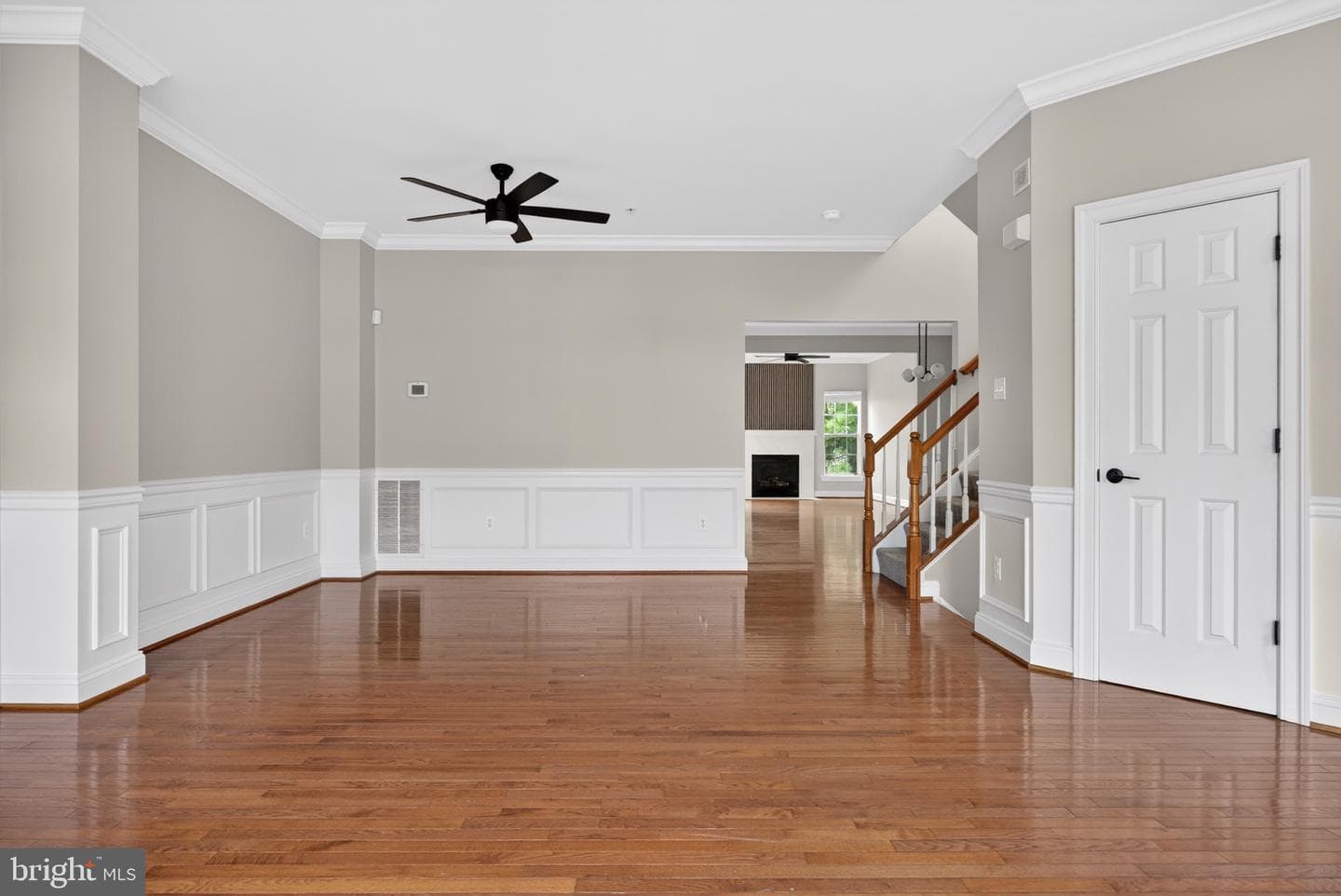 9850 Snow Bird Lane photo 5