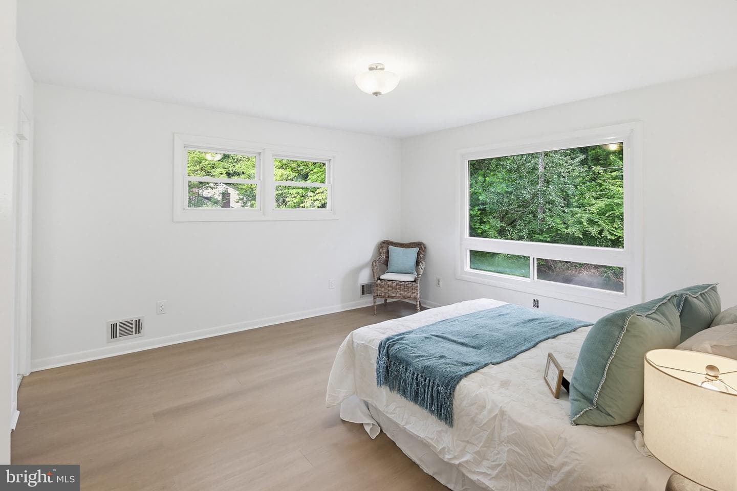 6702 Whitegate Rd photo 17