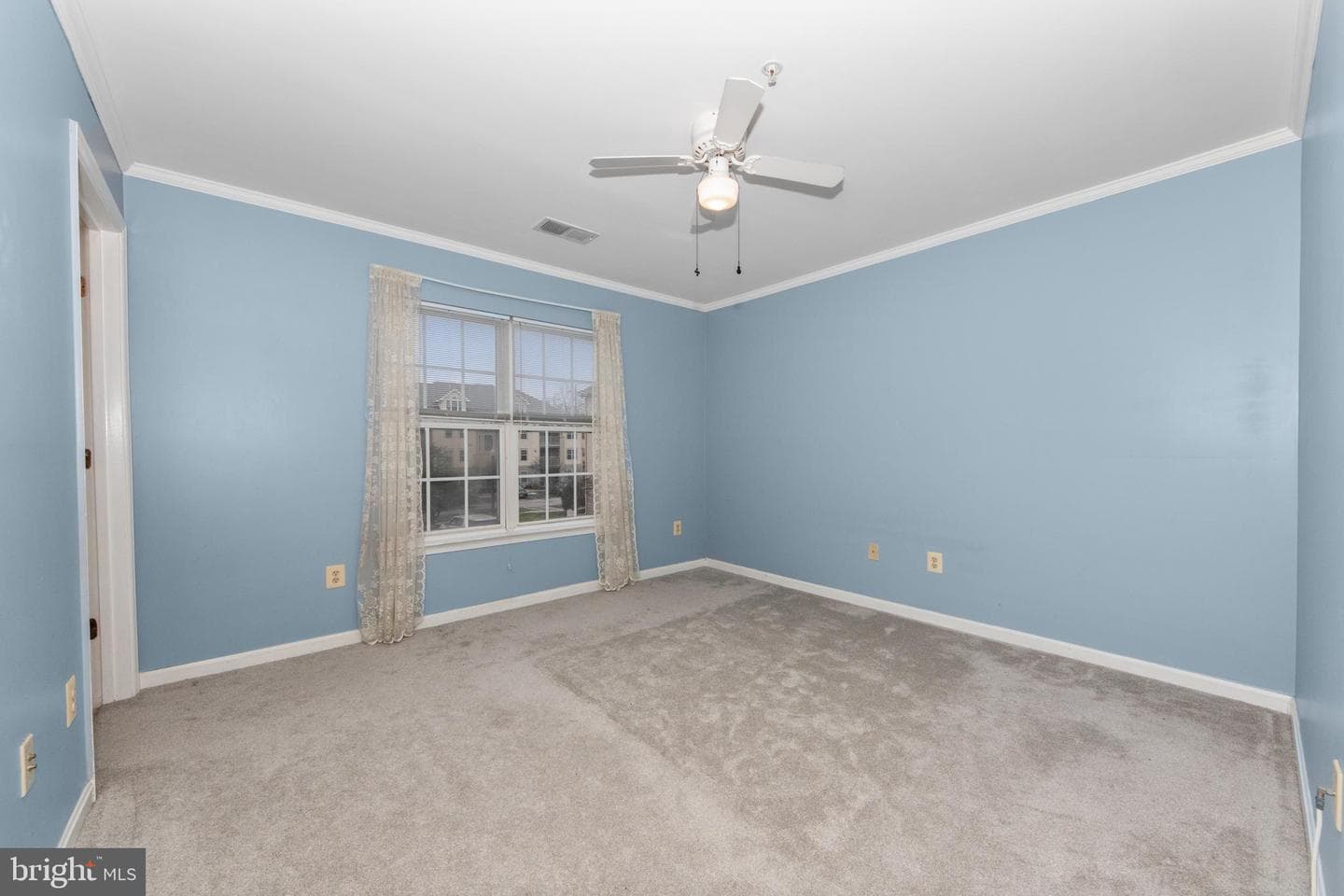 9060 Gracious End Court #201 photo 4