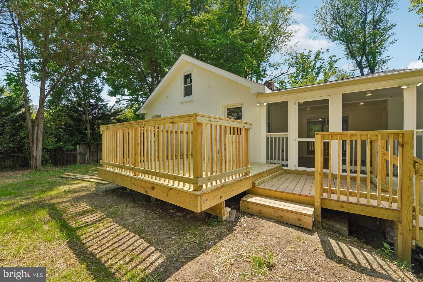 3045 Saint Johns Lane photo 30