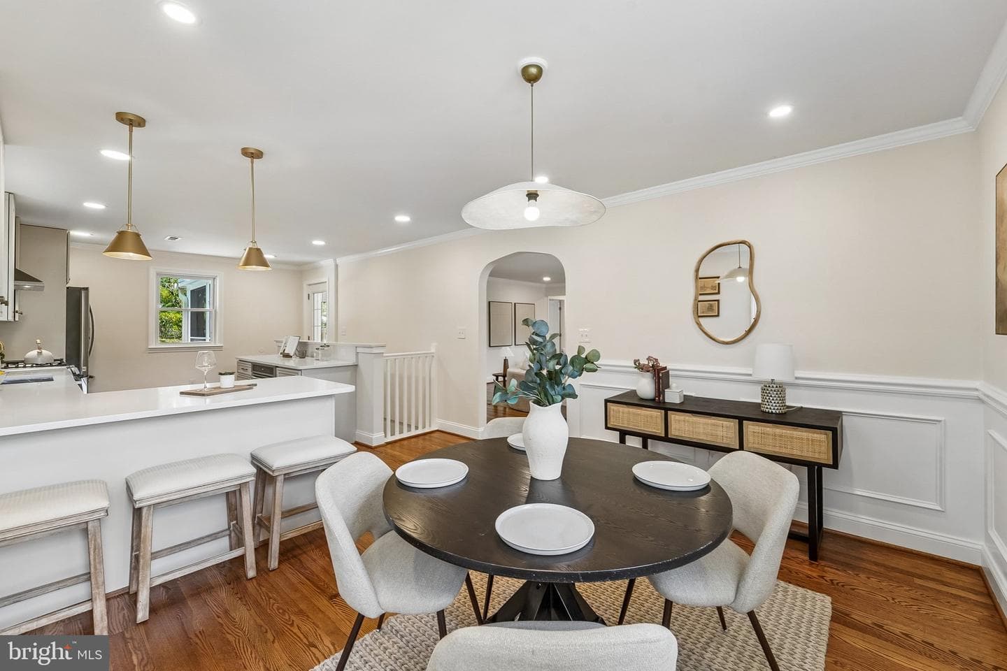 3045 Saint Johns Lane photo 8