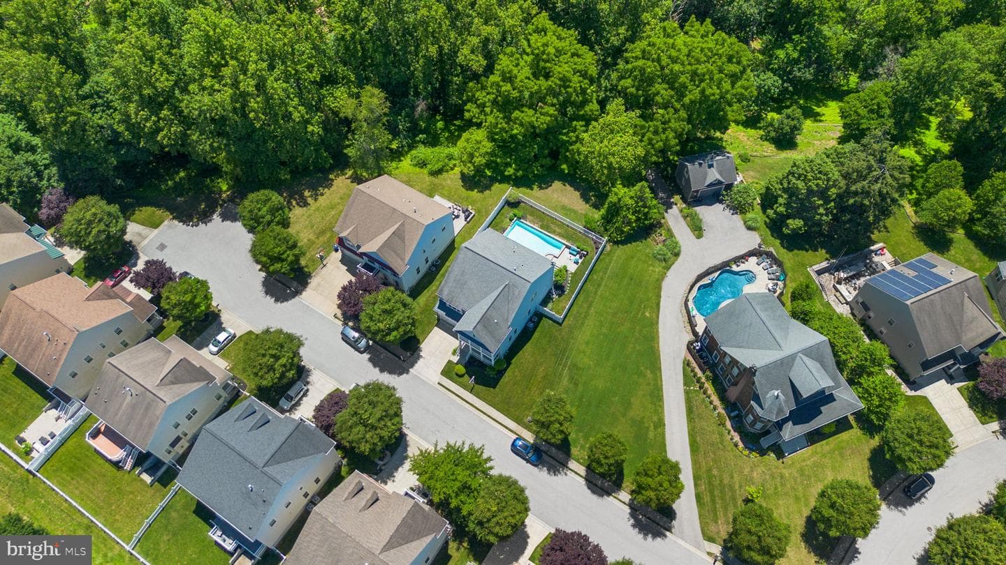4110 Hogg Court photo 68