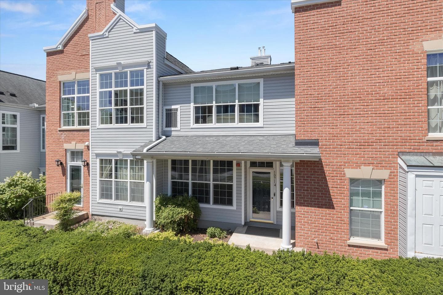 10714 Symphony Way E #206, Columbia