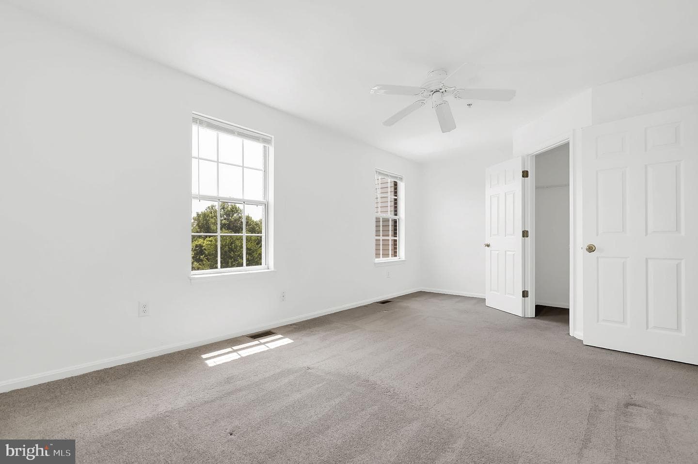6205 Yellow Dawn Court photo 24