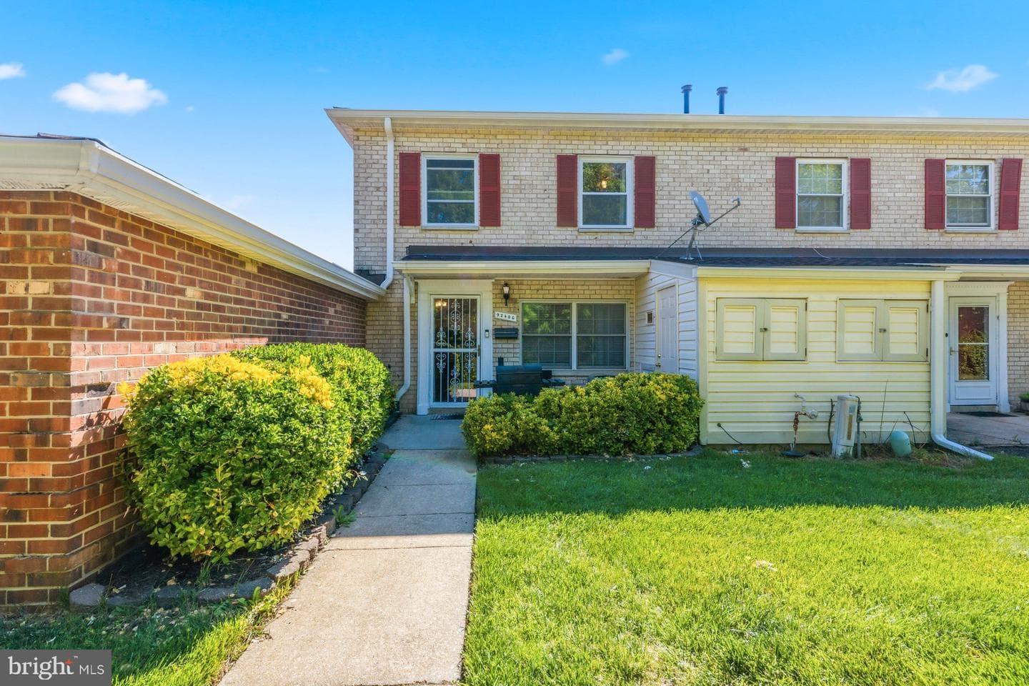 9240 Bridle Path #g, Laurel
