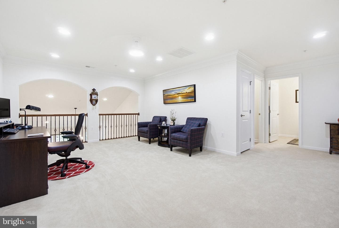 6446 Park Forest Circle photo 33