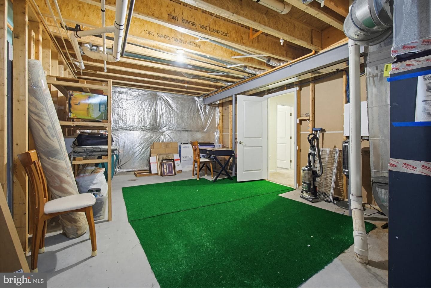 6446 Park Forest Circle photo 36