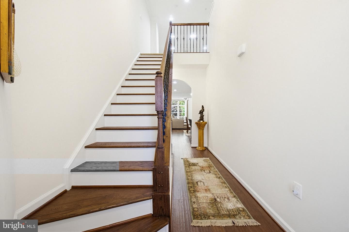 6446 Park Forest Circle photo 4