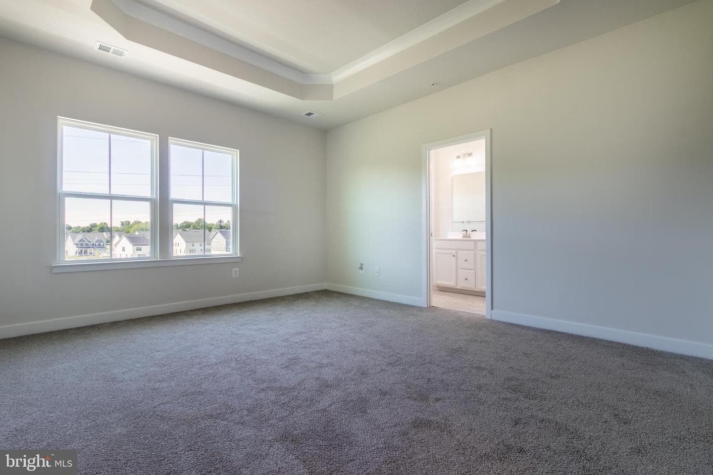8100 Primrose Lane photo 12