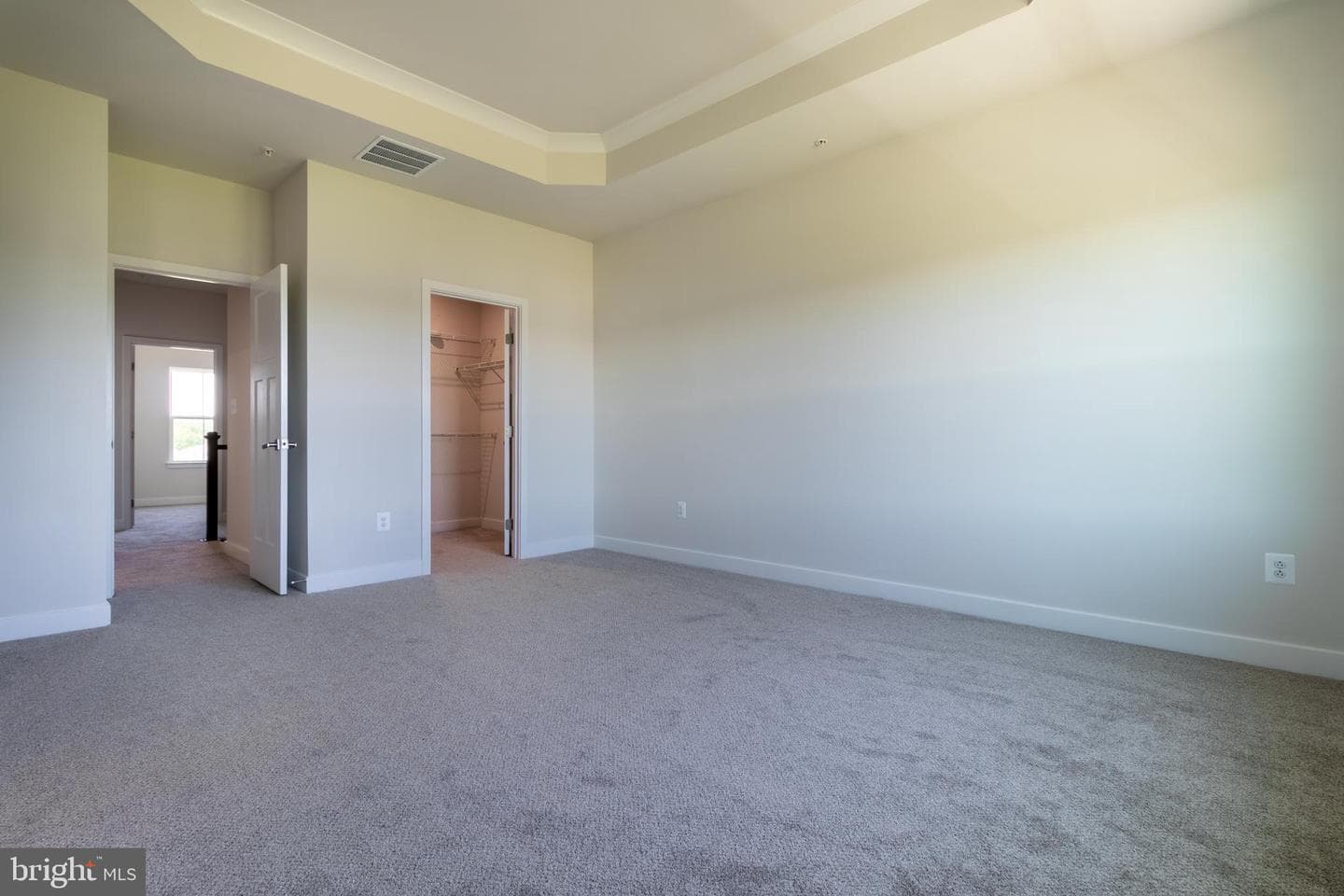 8100 Primrose Lane photo 14
